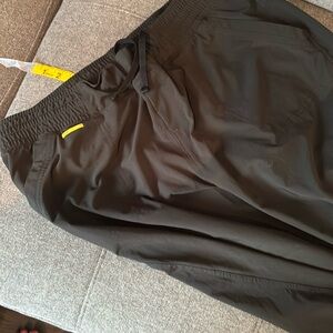 Lole Black Track Pants Matte Finish Athletic wear